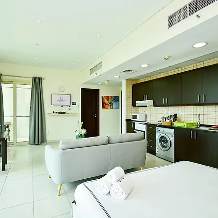 Luxury Escapes - Furnished Studio With Balcony In Royal Oceanic Dubai Buitenkant foto